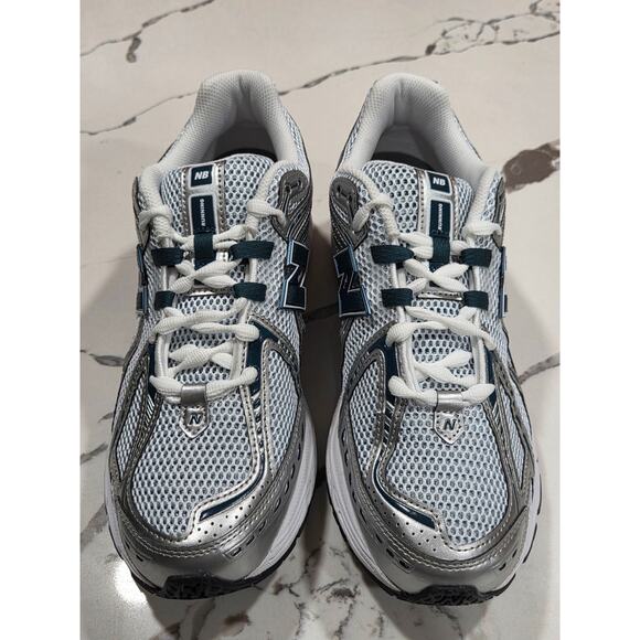 New Balance 1906R Silver Metallic Deep Ocean Size 11 Men\'s Running U1906RCE